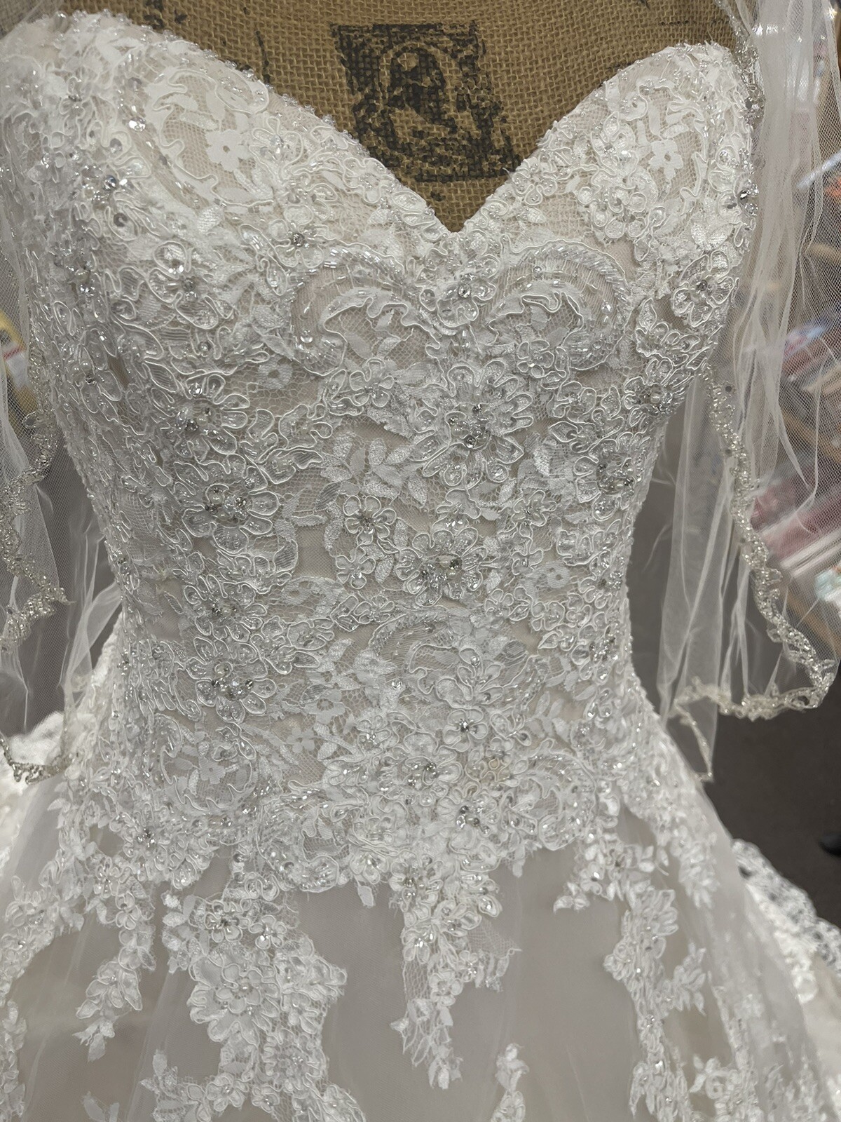 David Tutera Bridal Wedding Dress Sz 18 Crystals beading, simply amazing Ivory