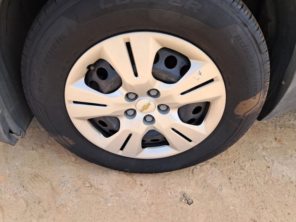 TRAX 2016 Glove Box 4768274