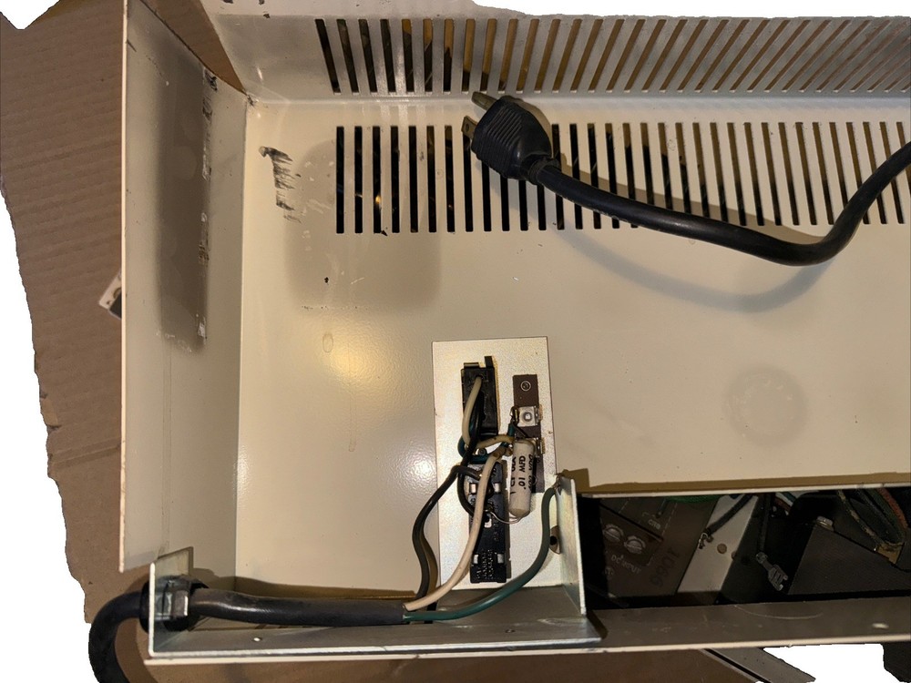 Bogen Model TU-100 100 Watt Amplifier