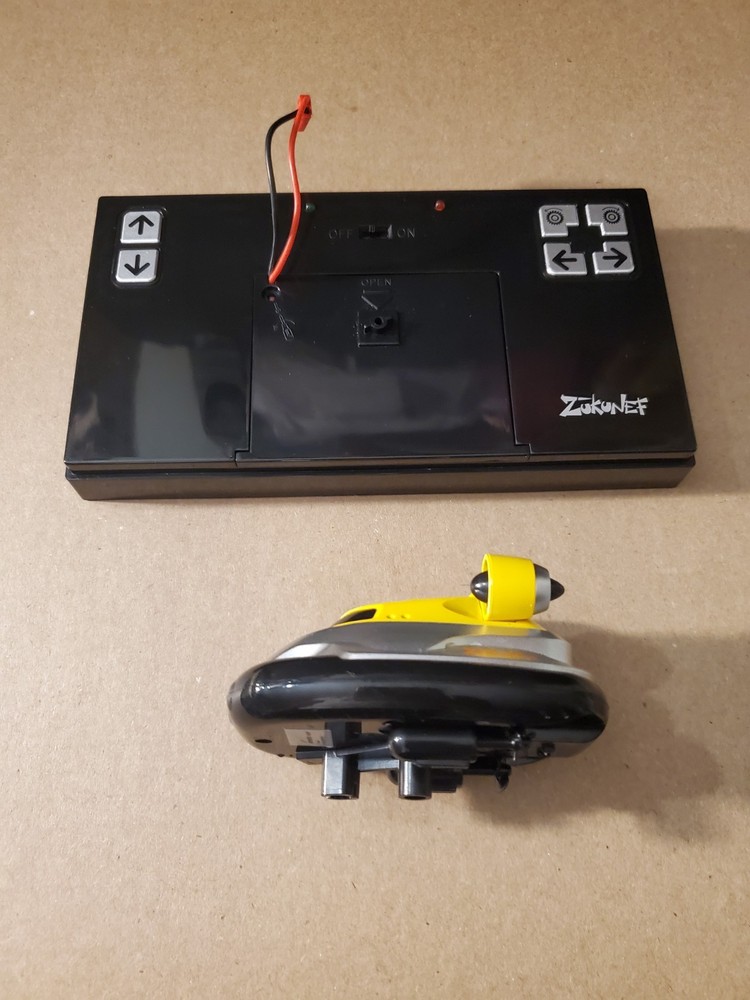 Invento RC Mini Hoverboat W/Remote. ! Tested !!