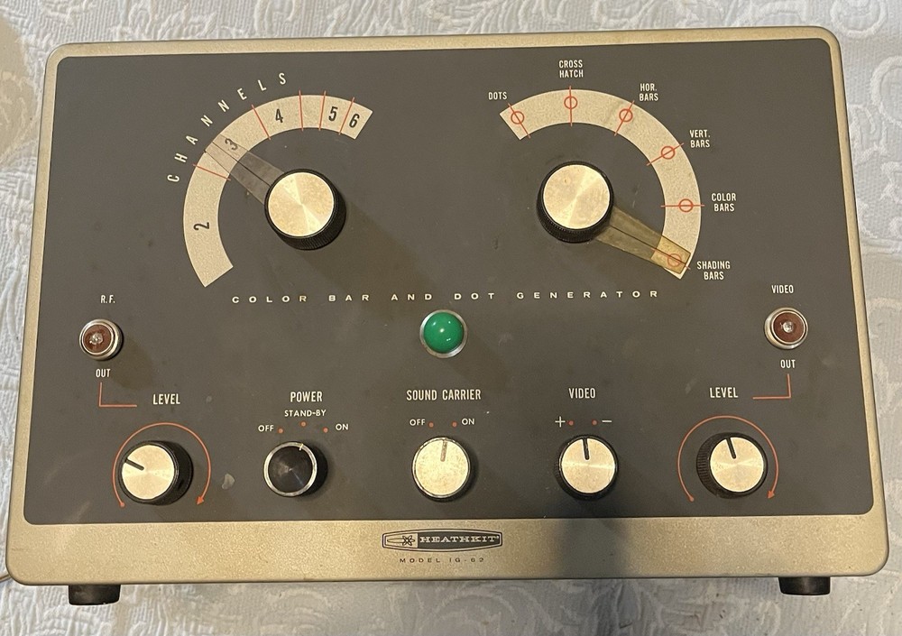 Vintage Heathkit 1G-82 Sine Square Generator