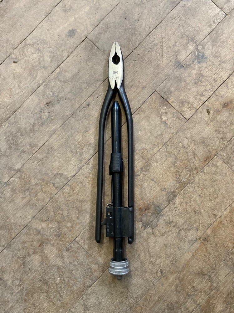 SK 12" Wire Twisting Pliers - Automatic Return (SK7749)