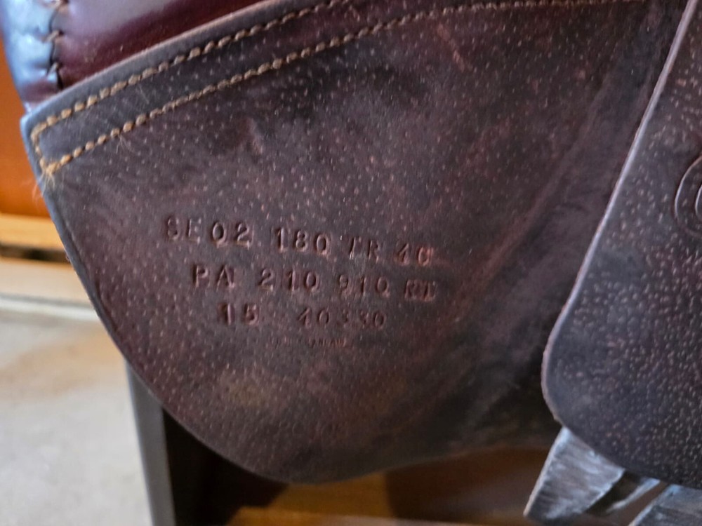 Jumping Saddle CWD 18”M SE02