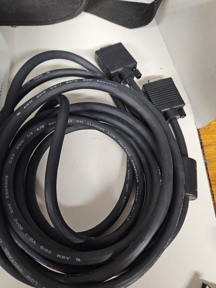 Sharp Notevision PG-A10X Projection Display With All Cords Remote And Bag