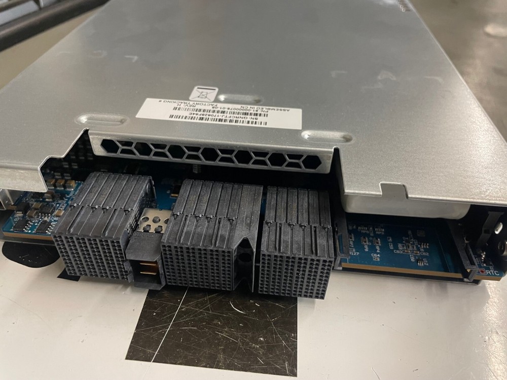 Dot Hill 1-05134-01 Quantum SAS SAN Controller Module 81-00000078-00-08 no cache