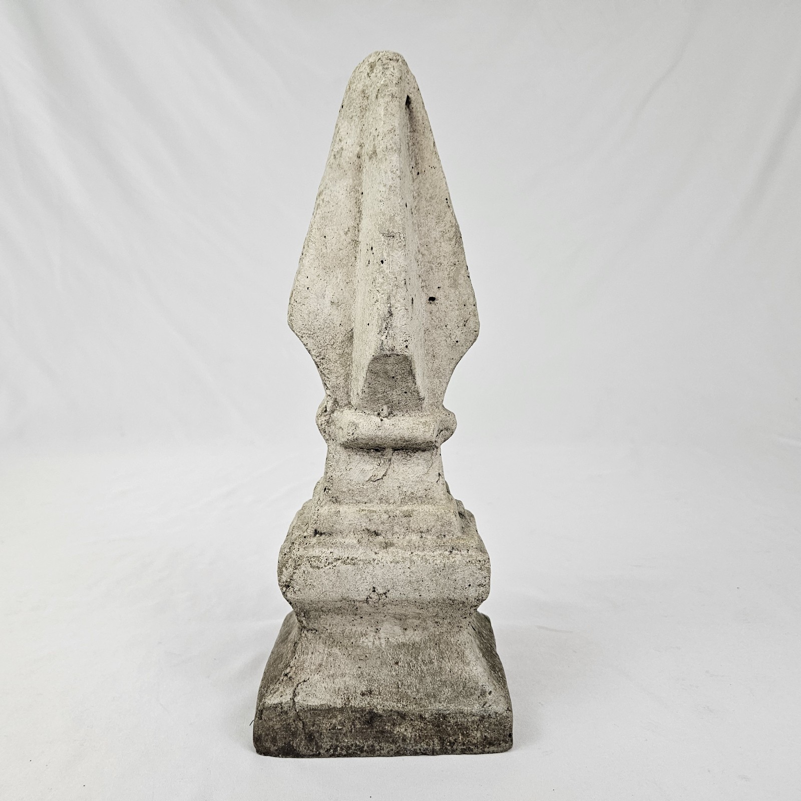 Vintage Concrete Garden Spear Finial Statue Obelisk Decor