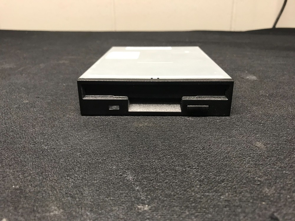 Sony MPF920 T/B73 Internal Desktop 3.5" inch Floppy Disk Drive