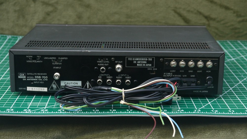 DX Antenna DSB-700 Satellite Receiver