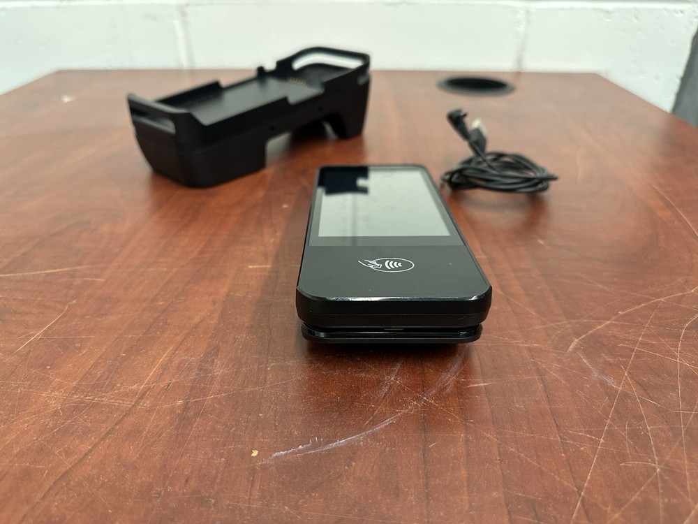 Stripe BBPOS WisePOS E Card Reader + Ethernet Dock - Slightly Used