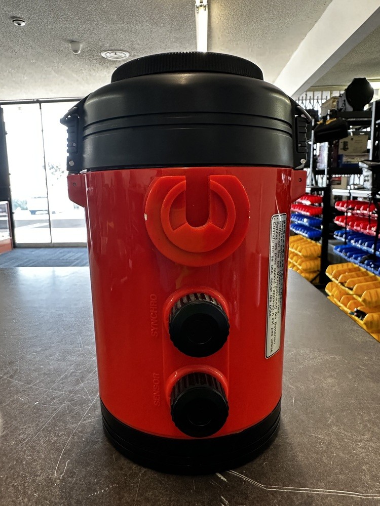 NIKON SB 102 SPEEDLIGHT. 