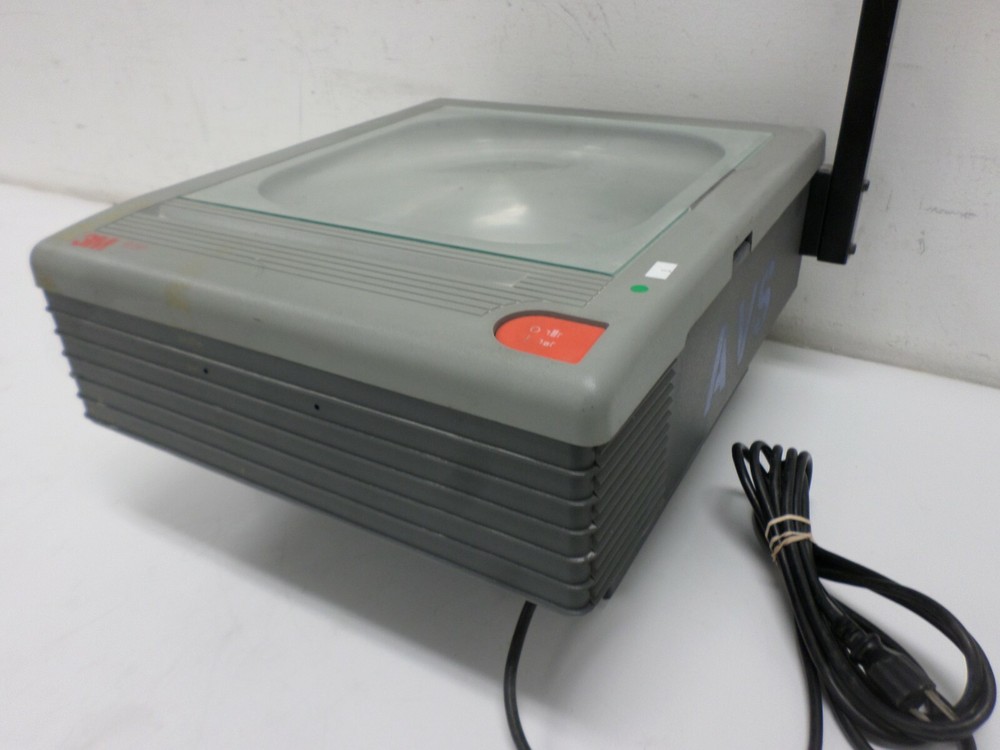 3M 9050 Overhead Projector Model 9000AJA (Bad Bulb)