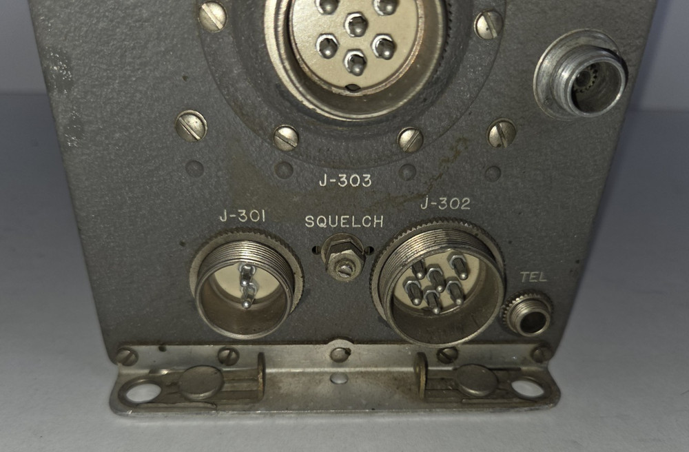 ARC RADIO RECEIVER R-508 Untested