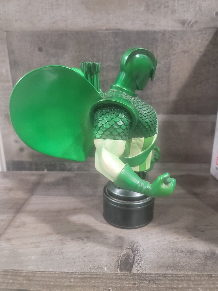 Marvel Bowen Super Adaptoid #650/1000