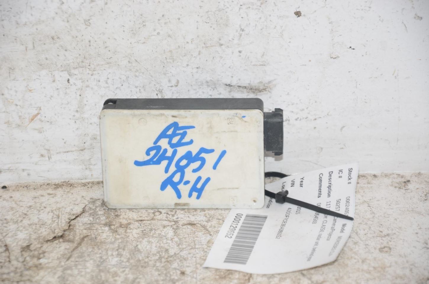 2014 2015 MERCEDES BENZ CLA250 Blind Spot Radar Object Distance Sensor 9127