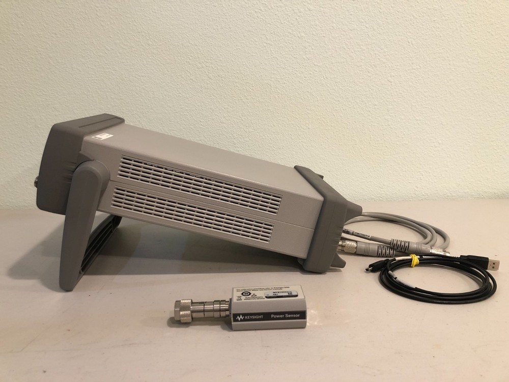 Agilent/Keysight N1914A EPM Series Power Meter+E9300A E-Series Avg power sensor