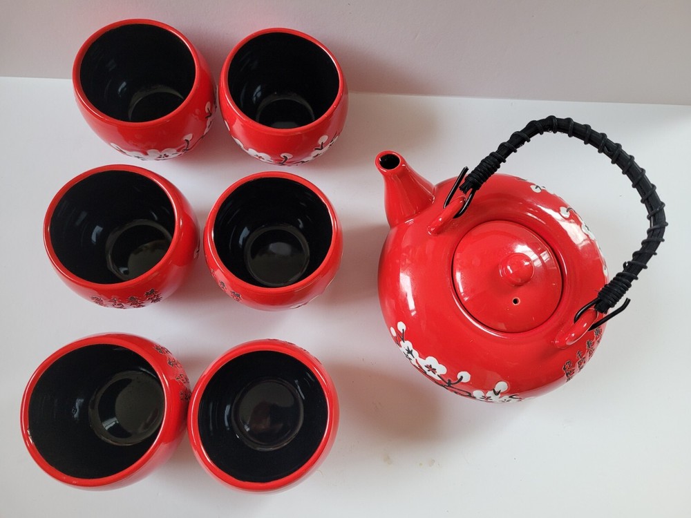 Asian tea set red and black