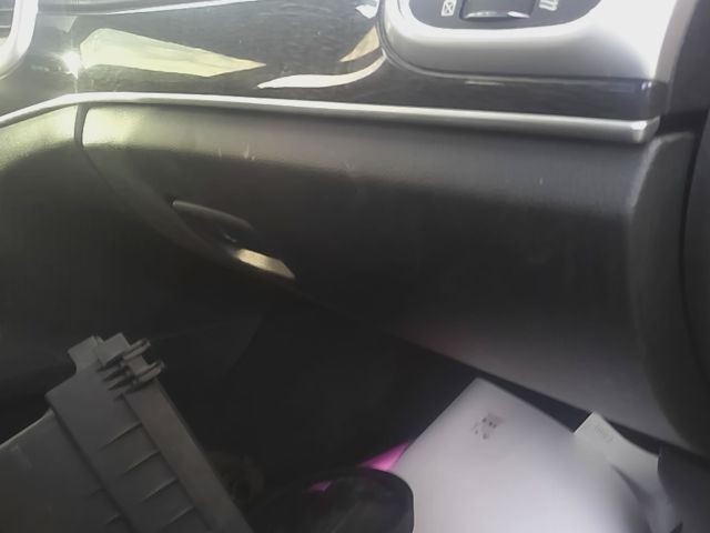 GRANDCHER 2011 Glove Box 18898