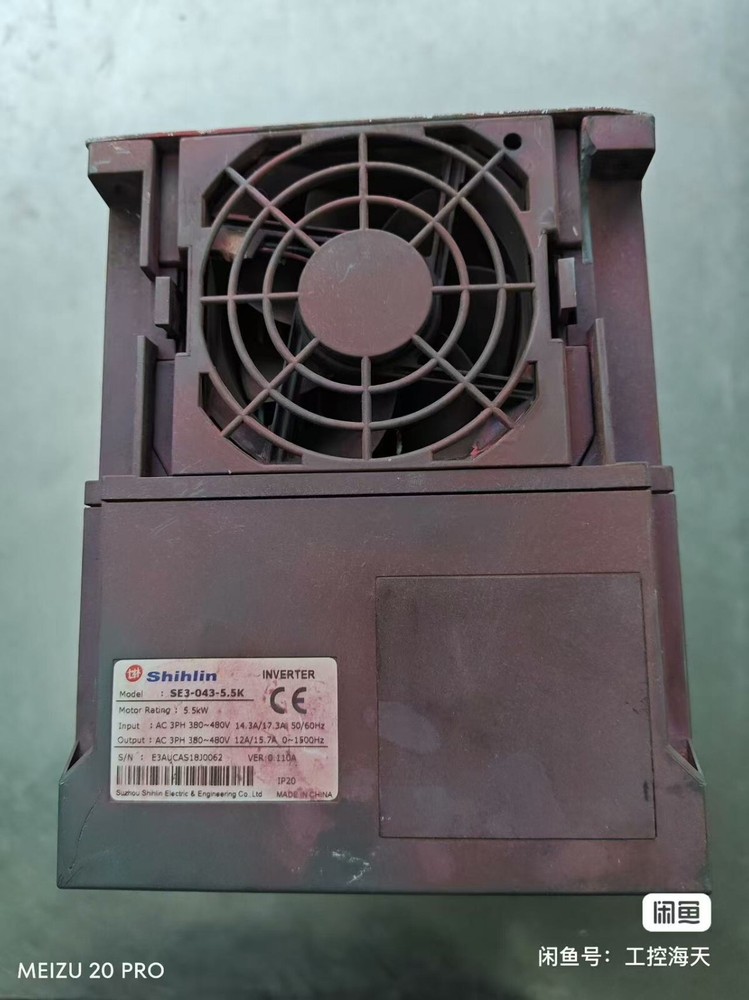 1PC USED SE3-043-5.5K frequency converter