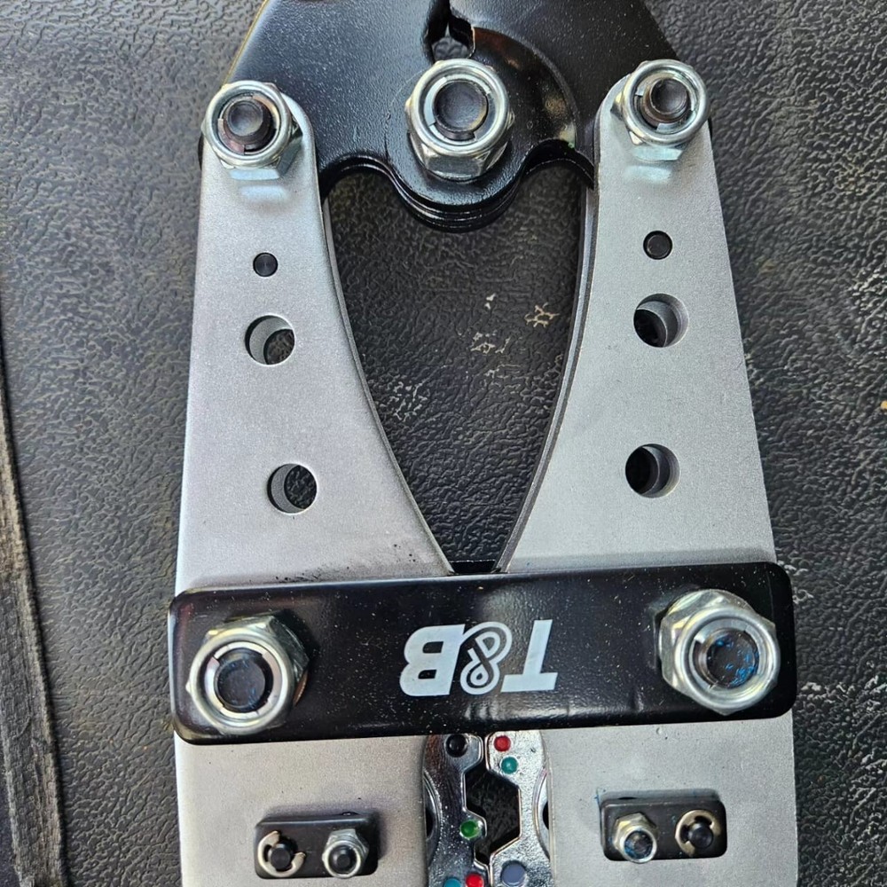 Thomas & Betts TBM840 Crimping Tool