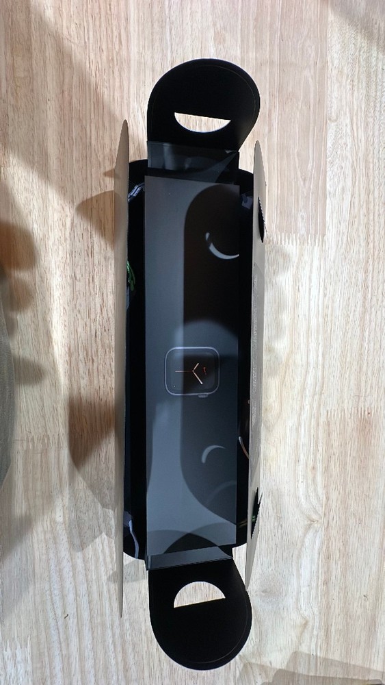Apple Watch *** PACKAGE AND BOX ONLY***