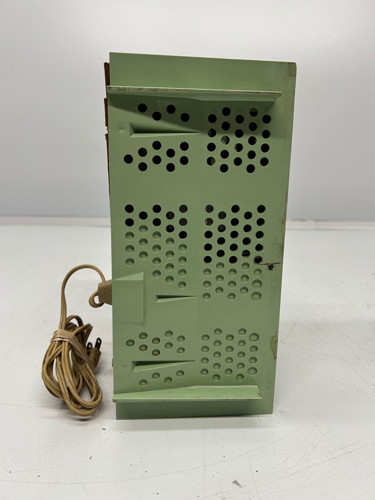 Vtg General Electric Maybe T-103A Mint AM Tube Radio MCM Powers On As Is