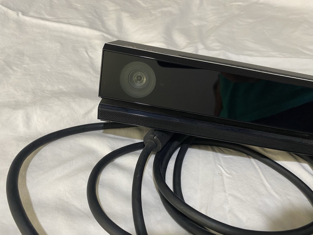 Genuine Microsoft Xbox One Kinect Sensor Official OEM Black Model 1520