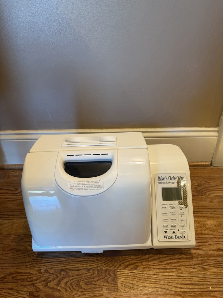 West Bend 41099 Baker’s Choice Plus Automatic Bread And Dough Maker 825 Watts