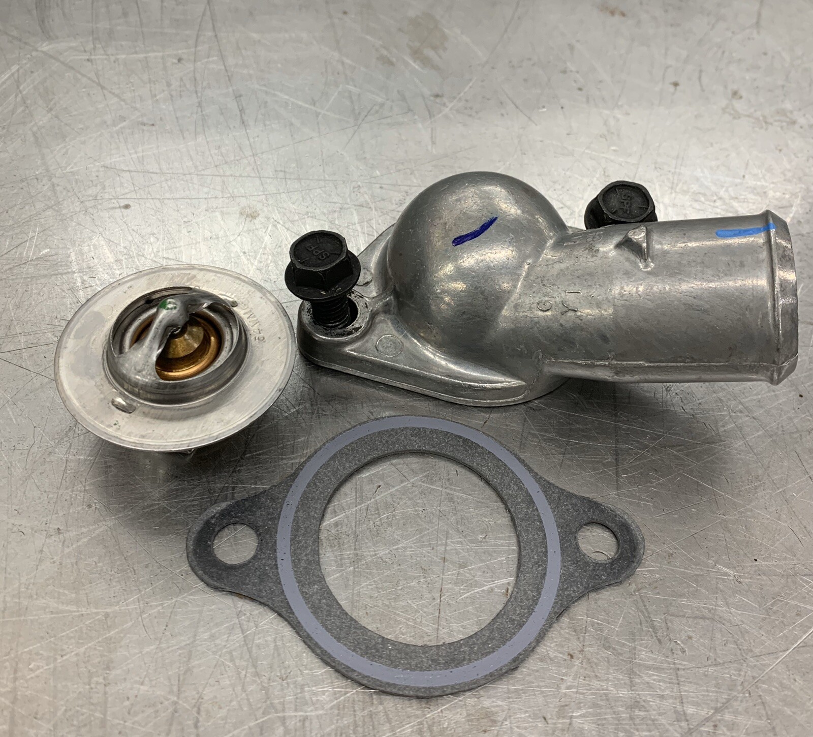 GM Performance 45 Degree Thermostat Housing Chevy SBC BBC V8 Natural 10108470