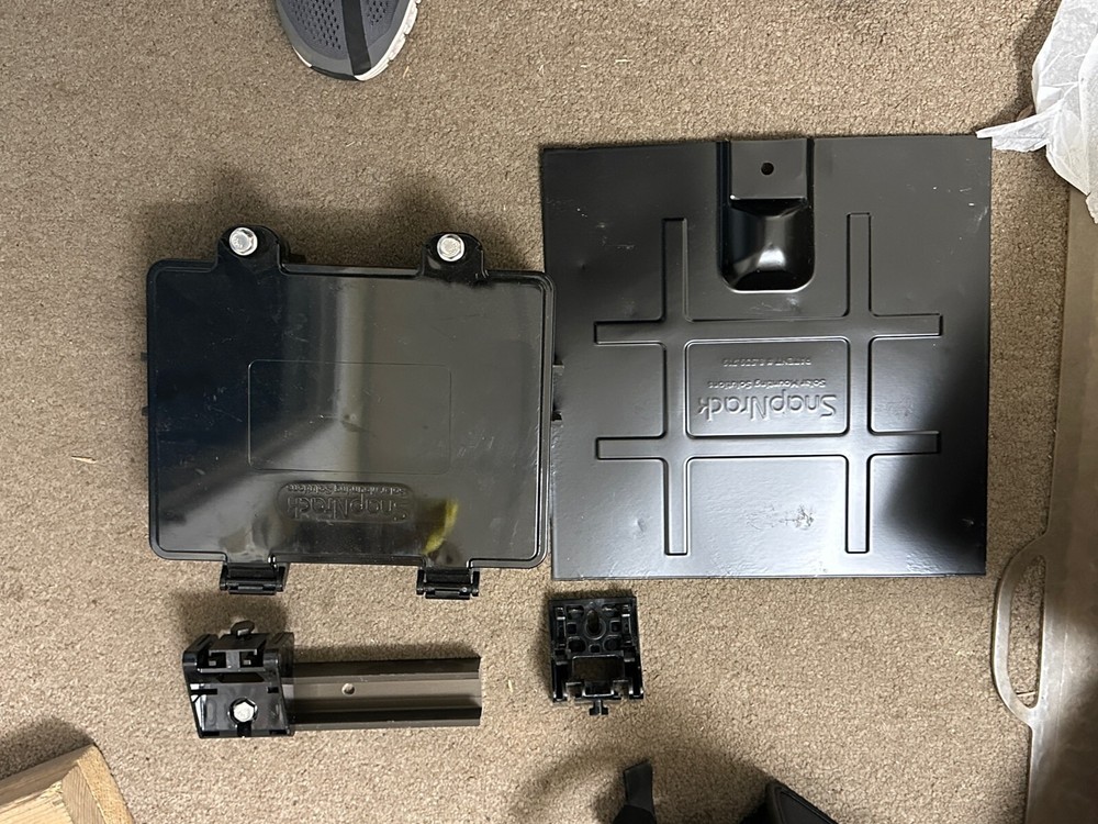  SNAPNRACK JUNCTION BOX XL WITH COMP KIT 242-92121