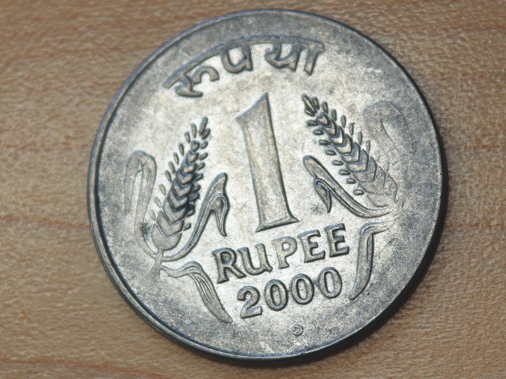 2000 India 1 Rupee Noida Mint