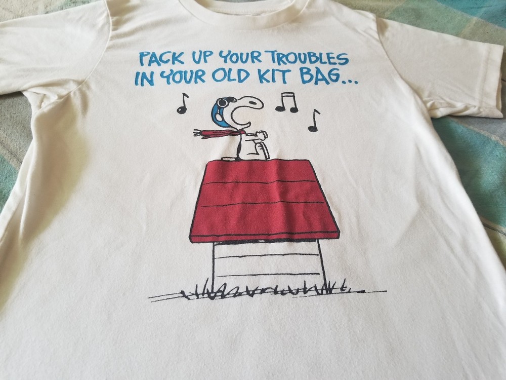 SNOOPY COOL TEE SHIRT SMALL