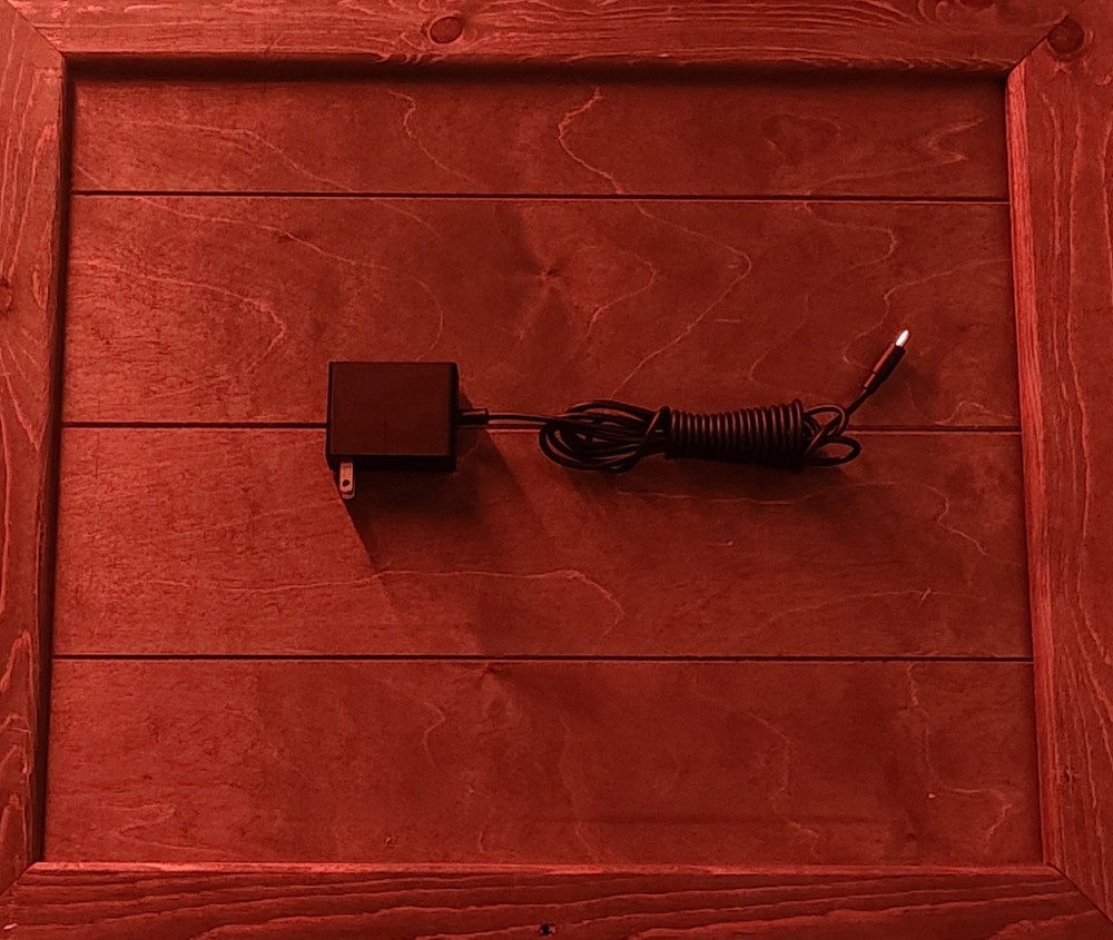 Valve Index Headset + Controllers + Wall Mount Stand (No Base Stations)