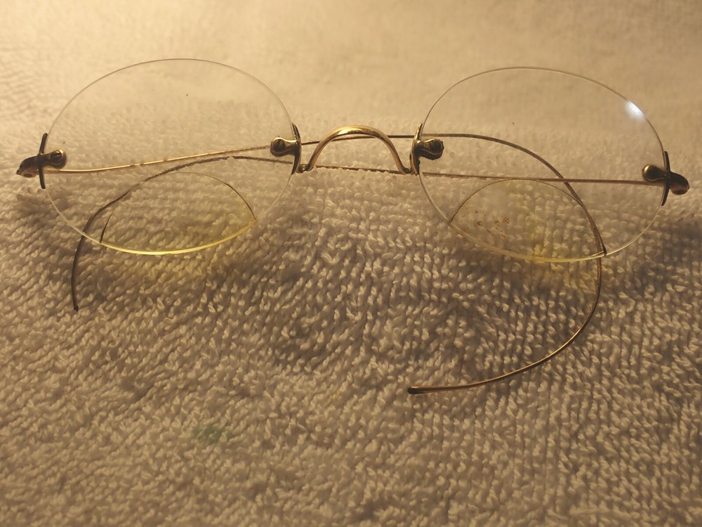 10K SOLID GOLD 3 PIECE RIMLESS FRAME WITH "PASTE ON" BIFOCALS FULLY INTACT!