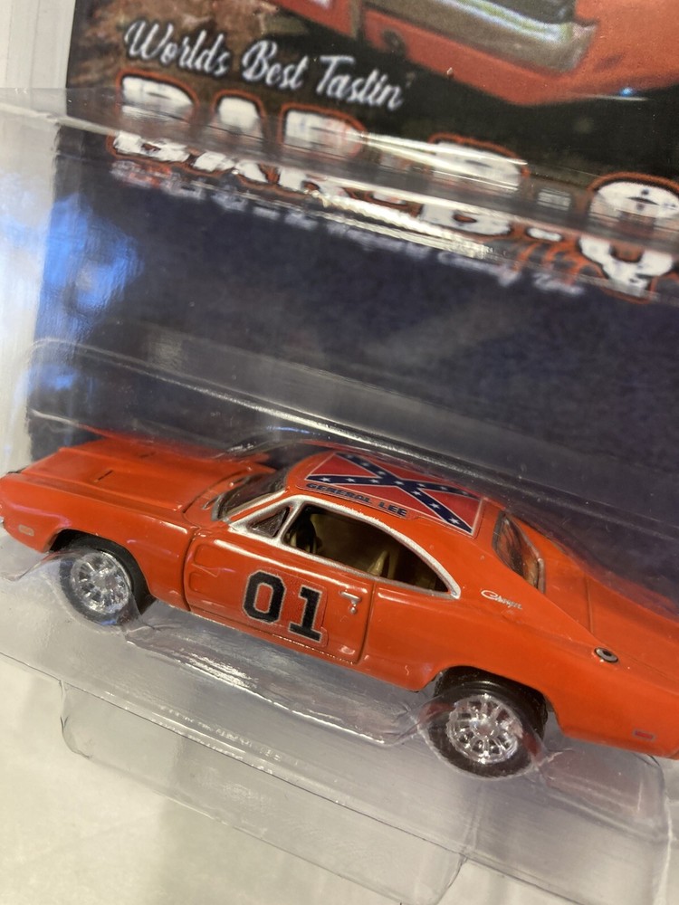 General Lee diecast 1/64 scale