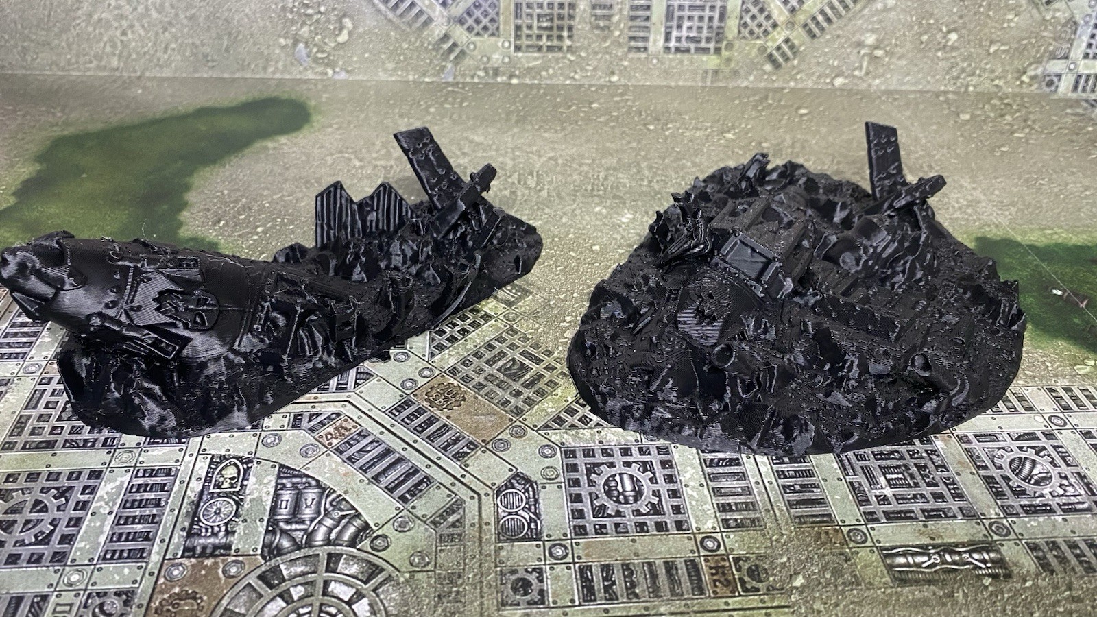 Tabletop Terrain: Crashed Planes\Scatter Terrain Warhammer 40K Compatible -7 PCS