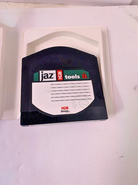 Iomega Jaz 1GB Disk with Jaz Tools Software Utilities/PC/1996/Open Box AS-IS