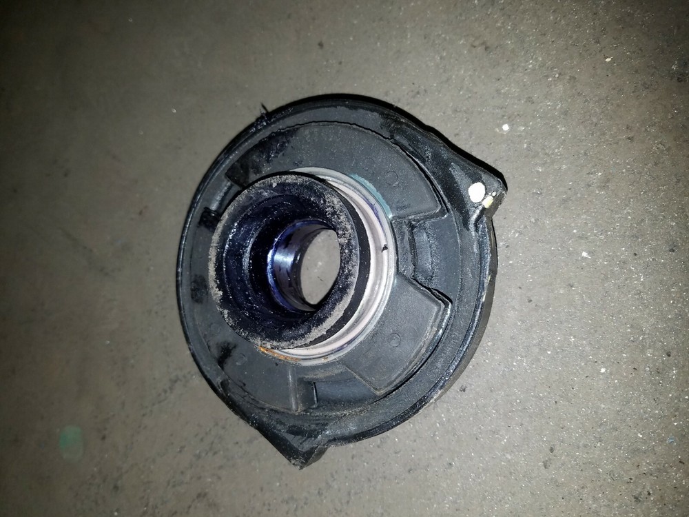 SPICER DRIVE SHAFT SUPPORT BEARING 211502X