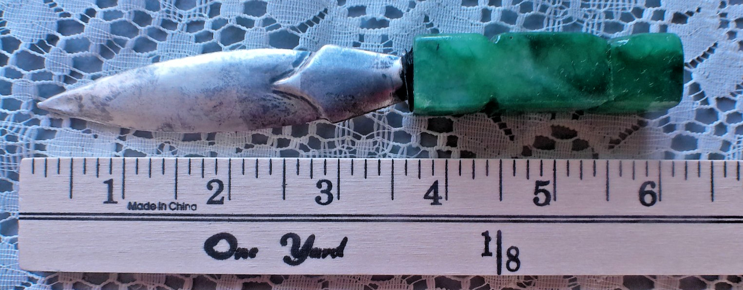 SUPERB OLD ANTIQUE 19TH CENTURY JADE KNIFE DAGGER WITH STERLING SILVER BLASE