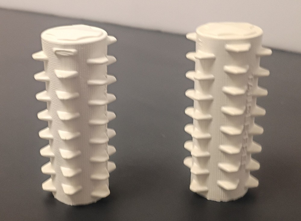 Replacement 2 Medium Rollers for GE Hot Rollers Model B2 HCD-4 Mint Condition