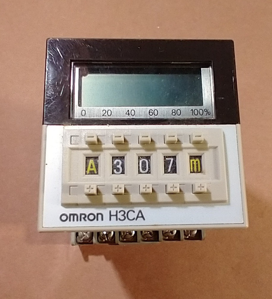 Omron H3CA-A Timer with Base