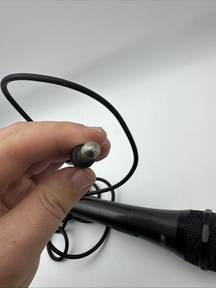 Emerson Wired Microphone Karaoke Mic