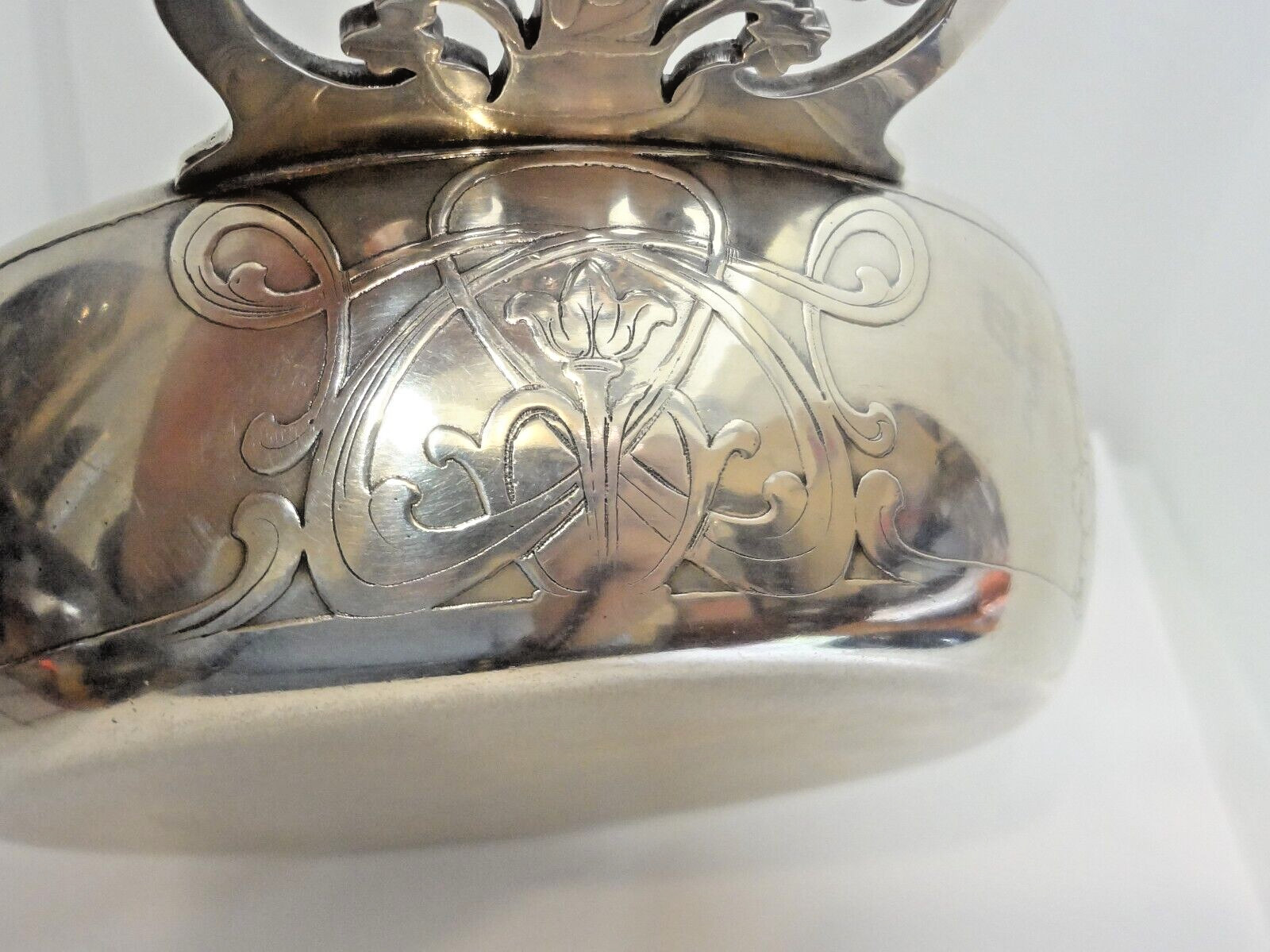 TIFFANY & Co John C Moore II Sterling Silver Porringer Children Playing 287.4 GR