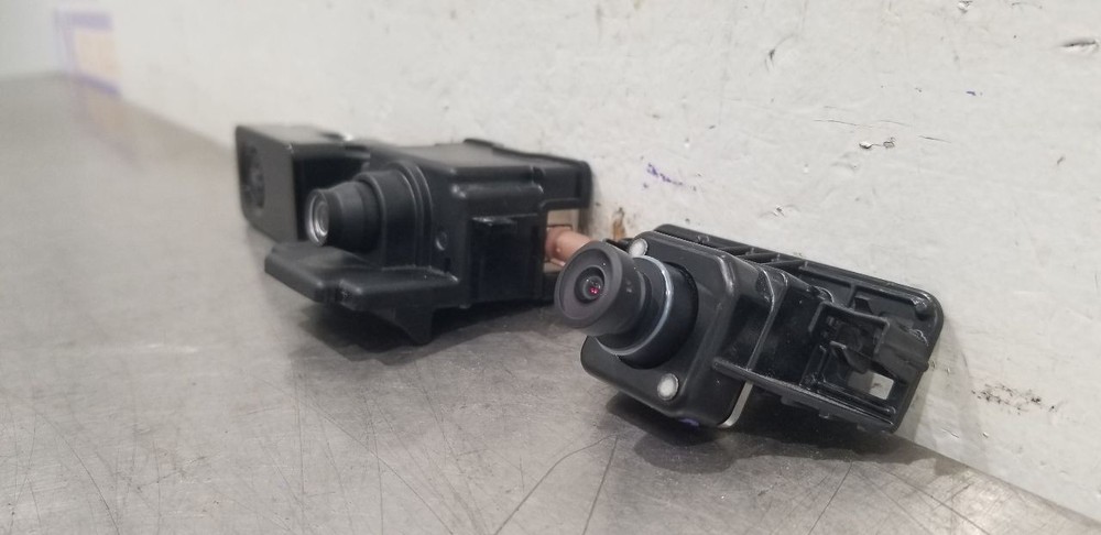 25 INFINITI QX80 WINDSHIELD MOUNTED CAMERA SET