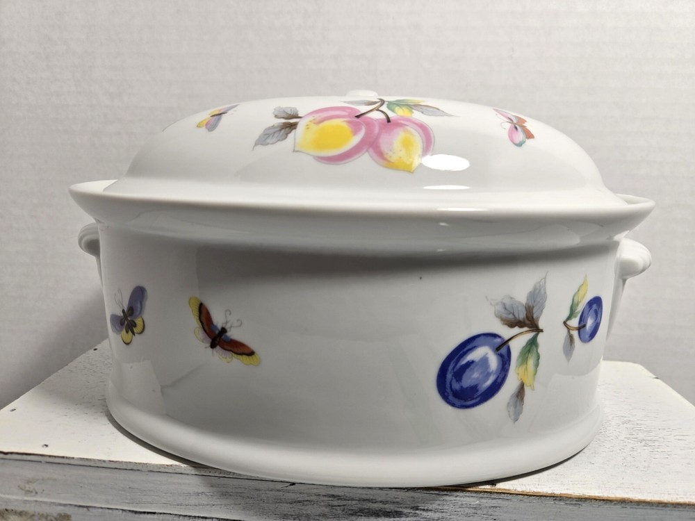 2 QUART COVERED FRUIT PATTERN OVER TO TABLE COVERED SERVING SET ANDREA BY SADEK