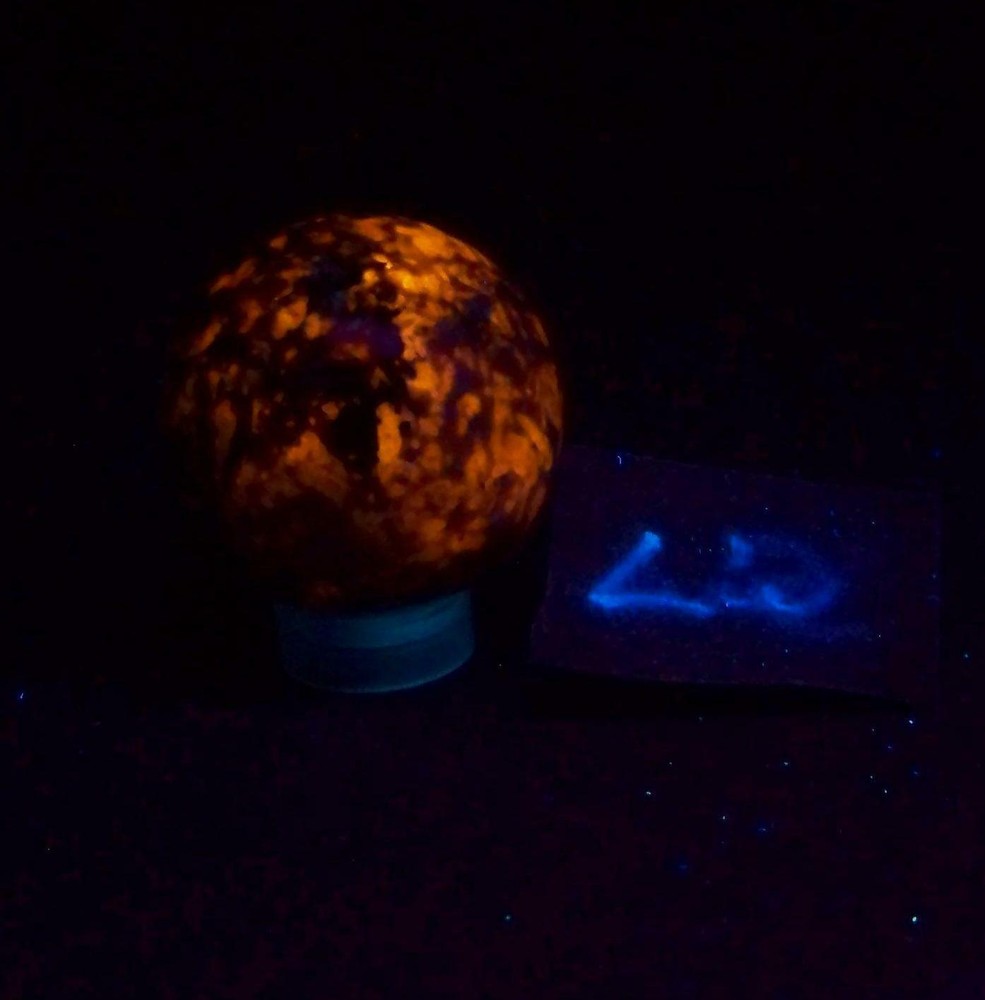 Fluorescent Hackmanite Mont St Hilaire 32mm Sphere 4205
