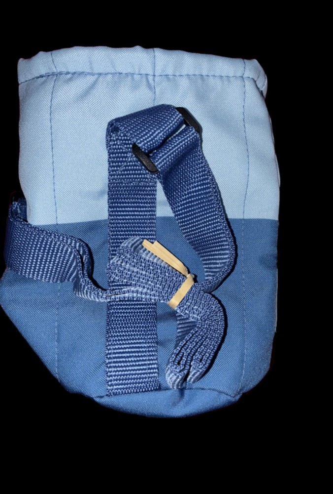 SUN SQUAD BOTTLE HOLDER NWT Blue With Strap- Drawstring Closer