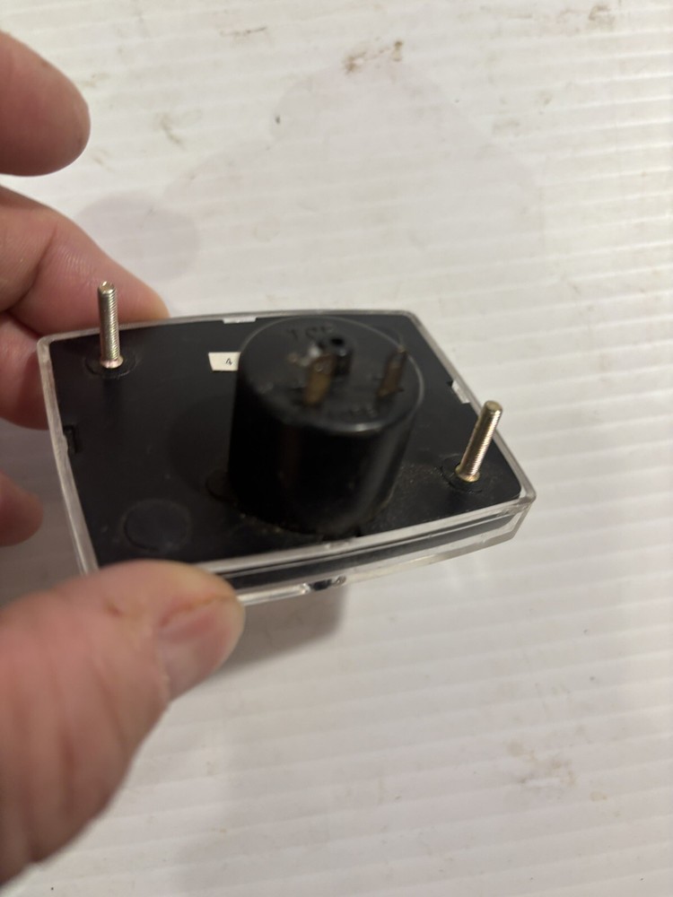 MICRONTA 15V PANEL METER MODEL 270-1754 - TESTED WORKS