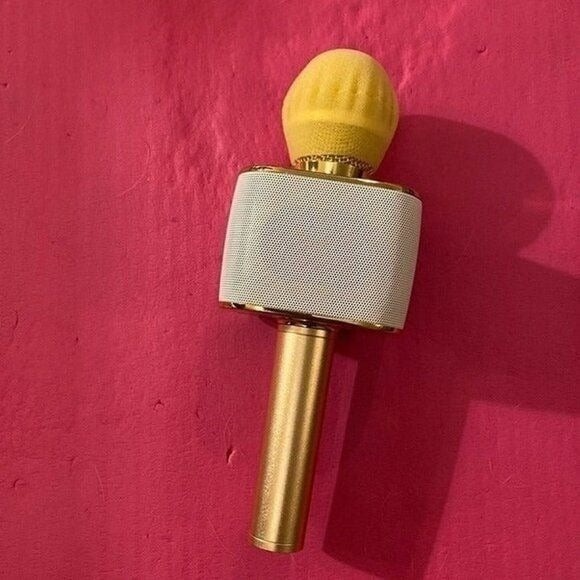 BLUETOOTH KARAOKE MICROPHONE MACHINE