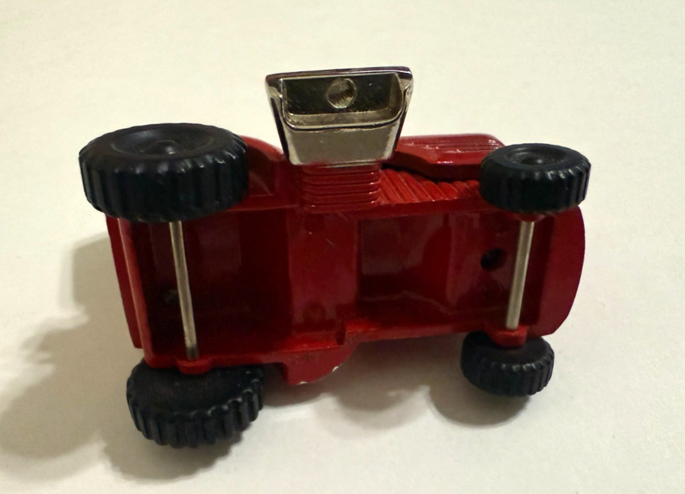 Breeze Collection Red Riding Mower Desk Clock, 2.5" long, UNTESTED