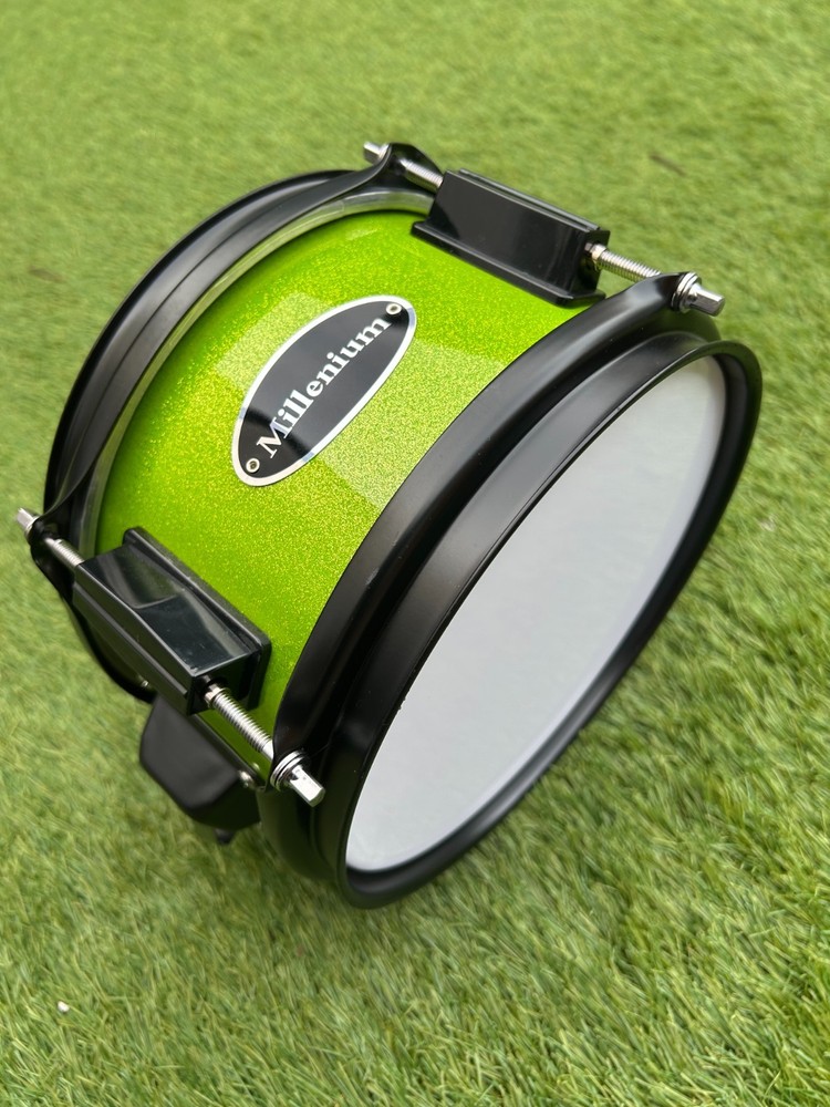 MILLENIUM 08'' x 05'' Rack Tom in Green sparkle Black hardware